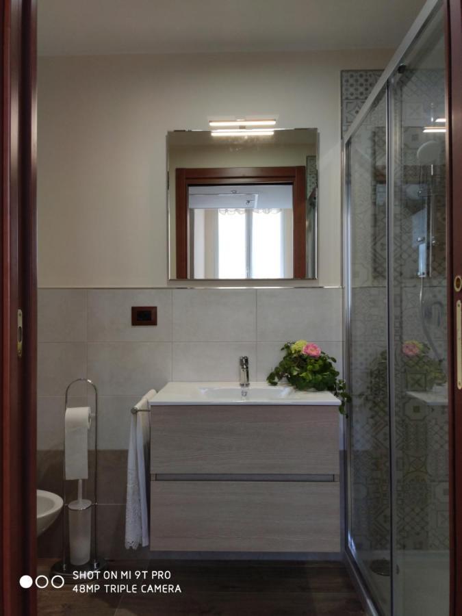 La Casa Delle Sorprese Lägenhet Trani Exteriör bild